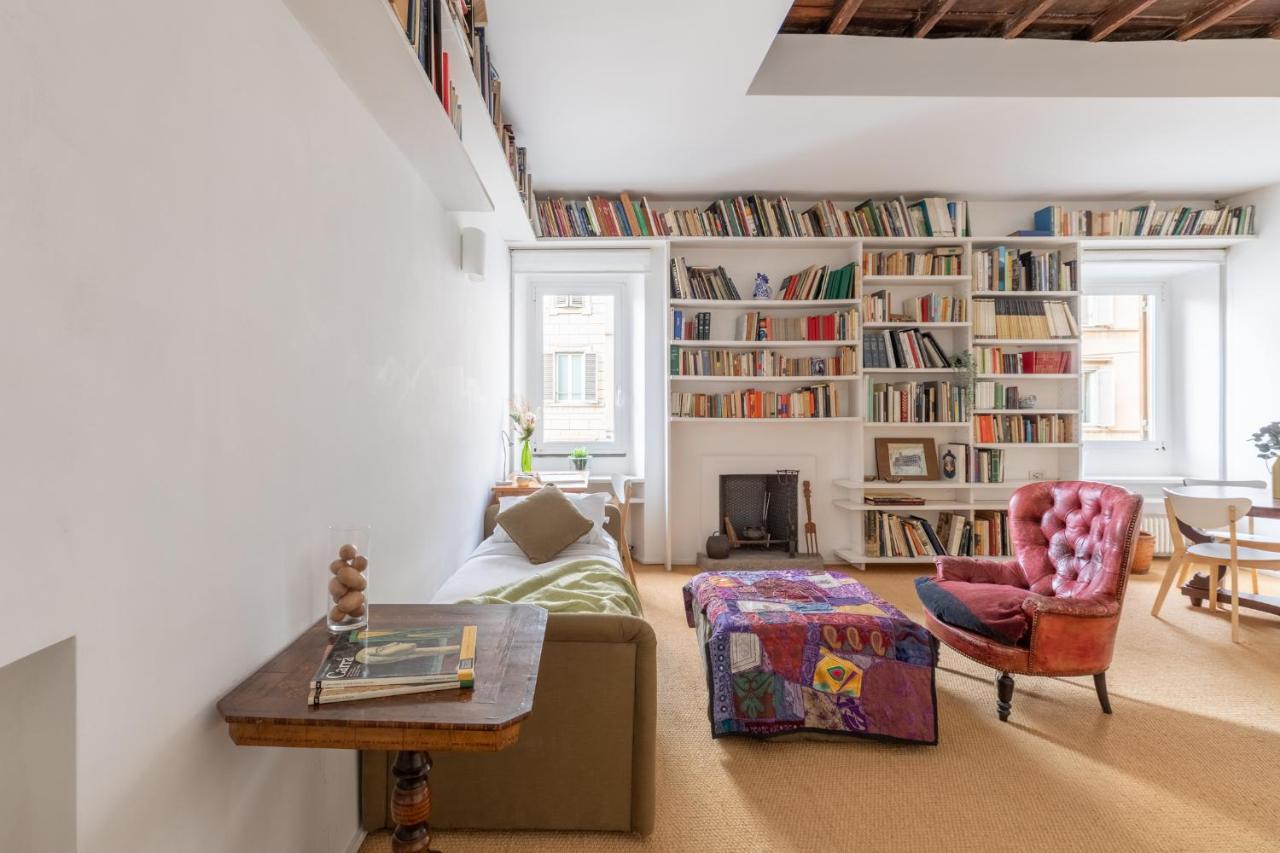 Iflat The Carpet Apartment